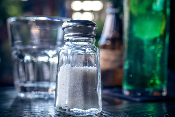 Encuentran microplásticos en el 90 por ciento de la sal de mesa