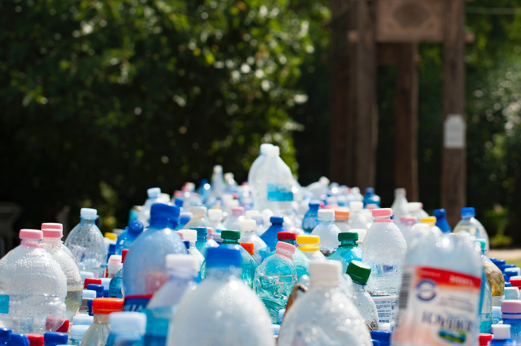 San Francisco, primera ciudad que prohíbe la venta de botellas de plástico.